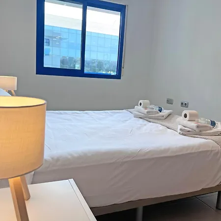 公寓 Hills - Bright, Pool, Parking And Ac In The Living